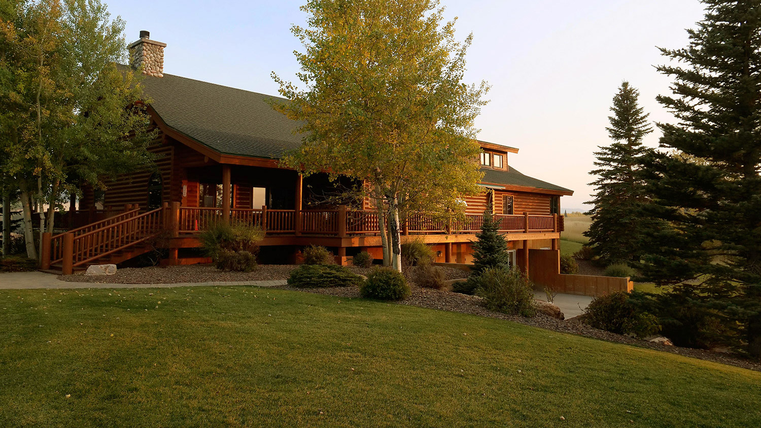 Exterior Rear View of Lazy Triple Creek Luxury Hunting and Fishing Lodge